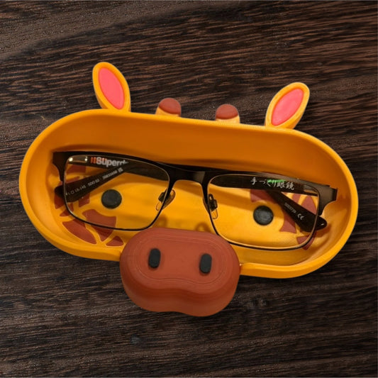 Giraffe Glasses Holder - alternate view